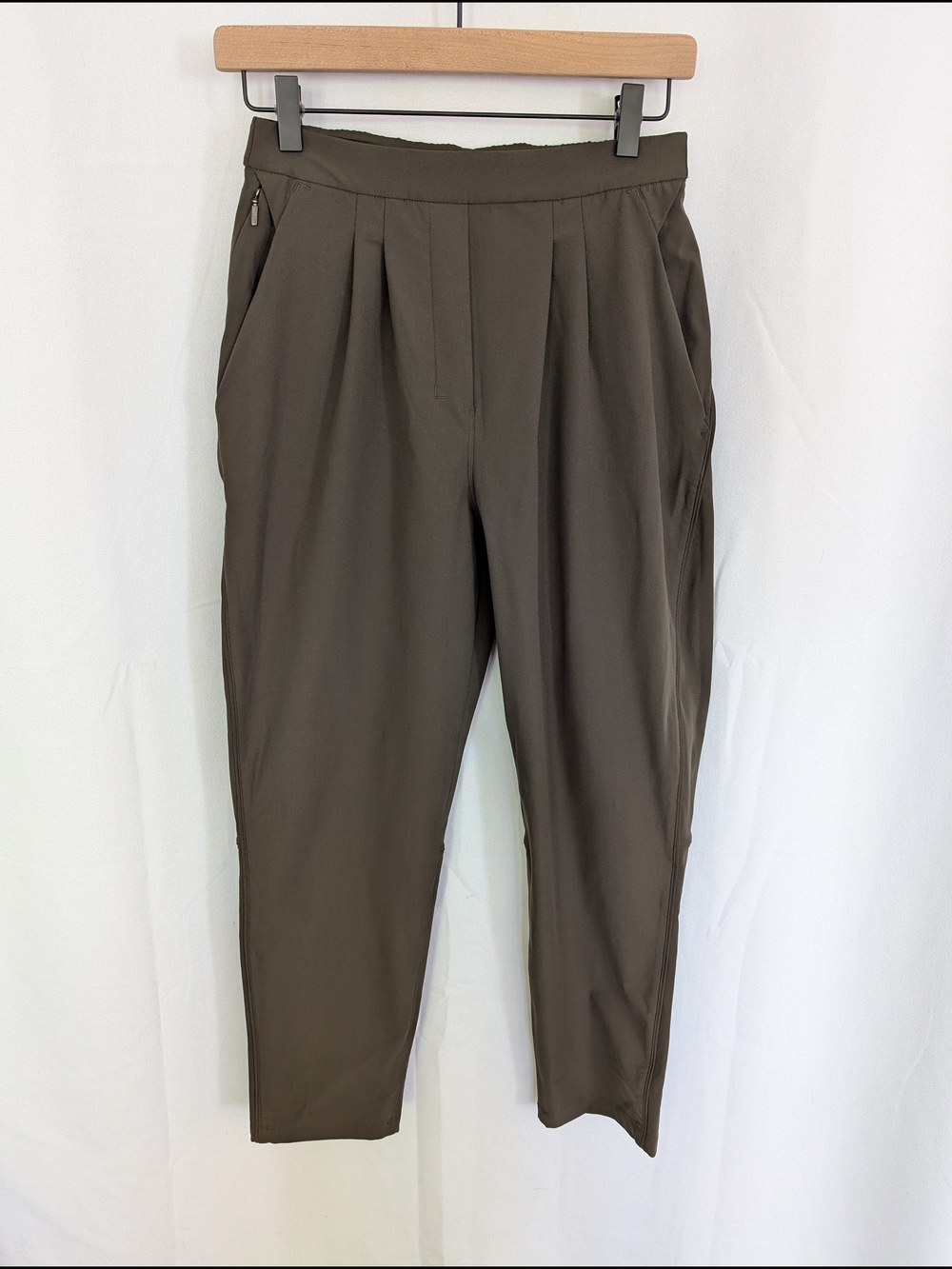 lululemon athletica Essential High-Rise Trouser - Dark Olive